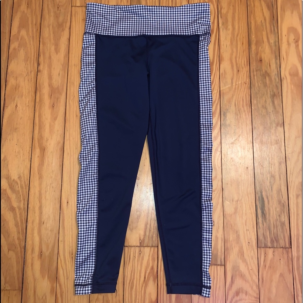 Vineyard Vines Leggings.